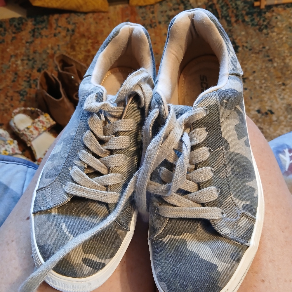 Soda Gray Camouflage Sneakers